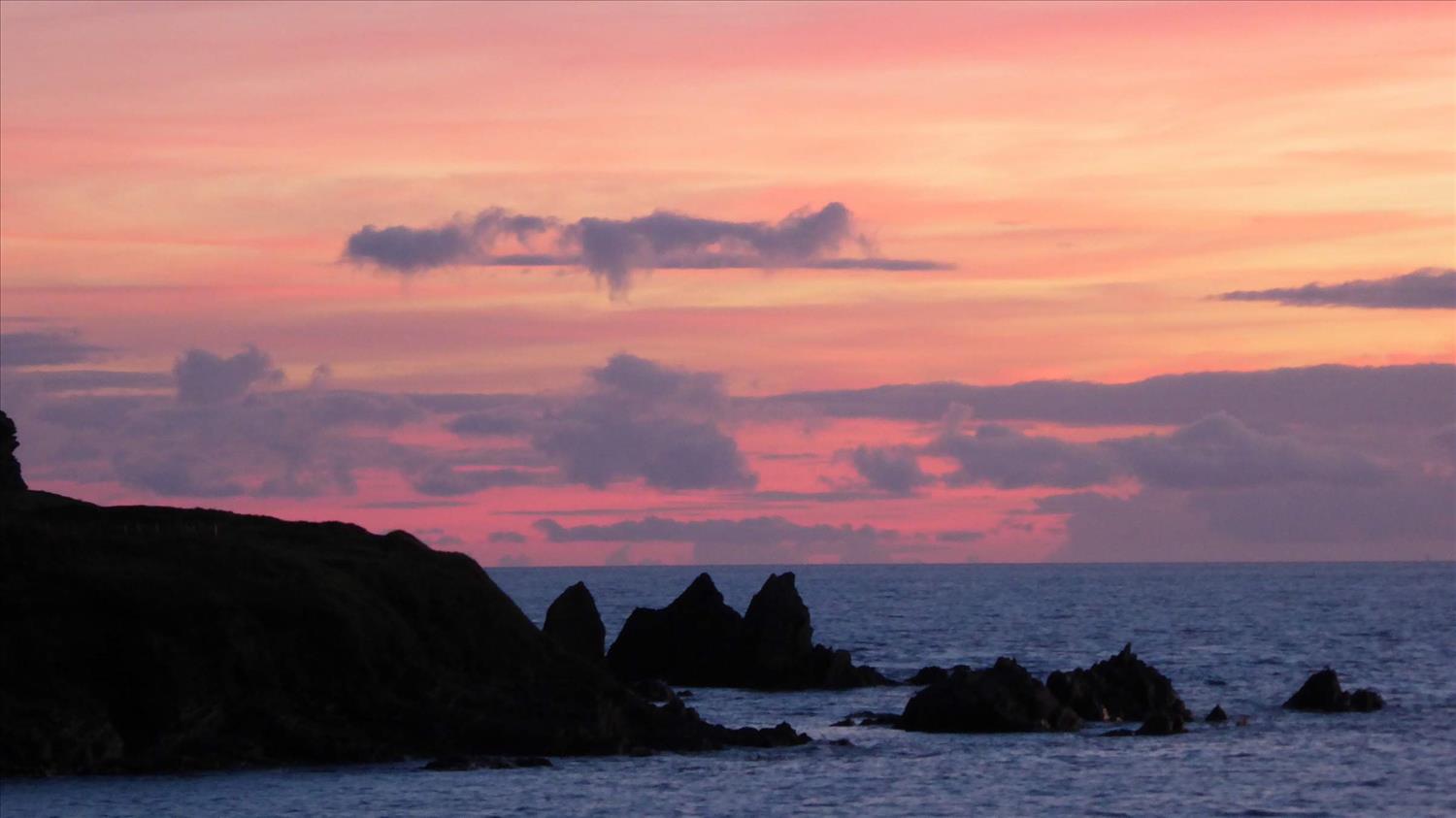 Sunset over the rocks at Burgh Island